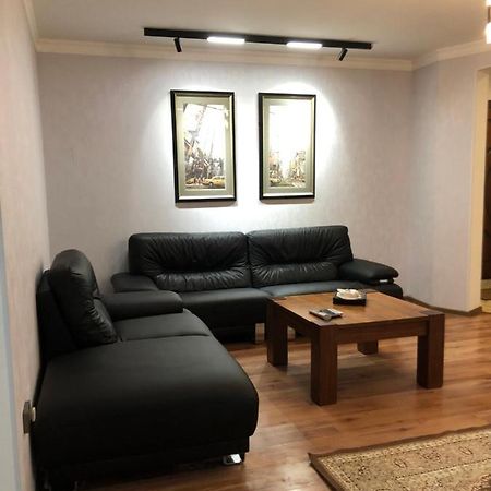 Stylish Apartments In The Heart Of The City! Tashkent Luaran gambar